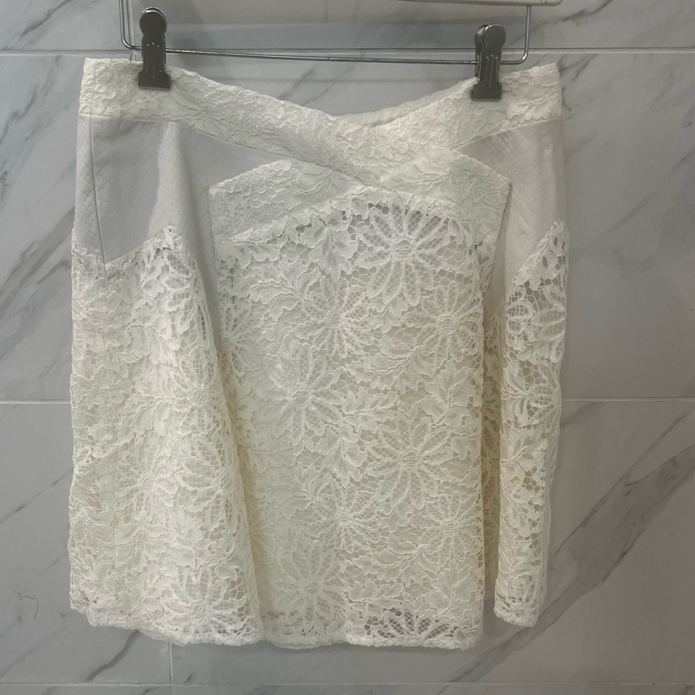 marco de VINCENZO lace skirt